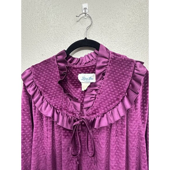 Vintage Velvet Housecoat Medium Purple Cottagecore Prairie Zip Front Grandma USA - Picture 5 of 10